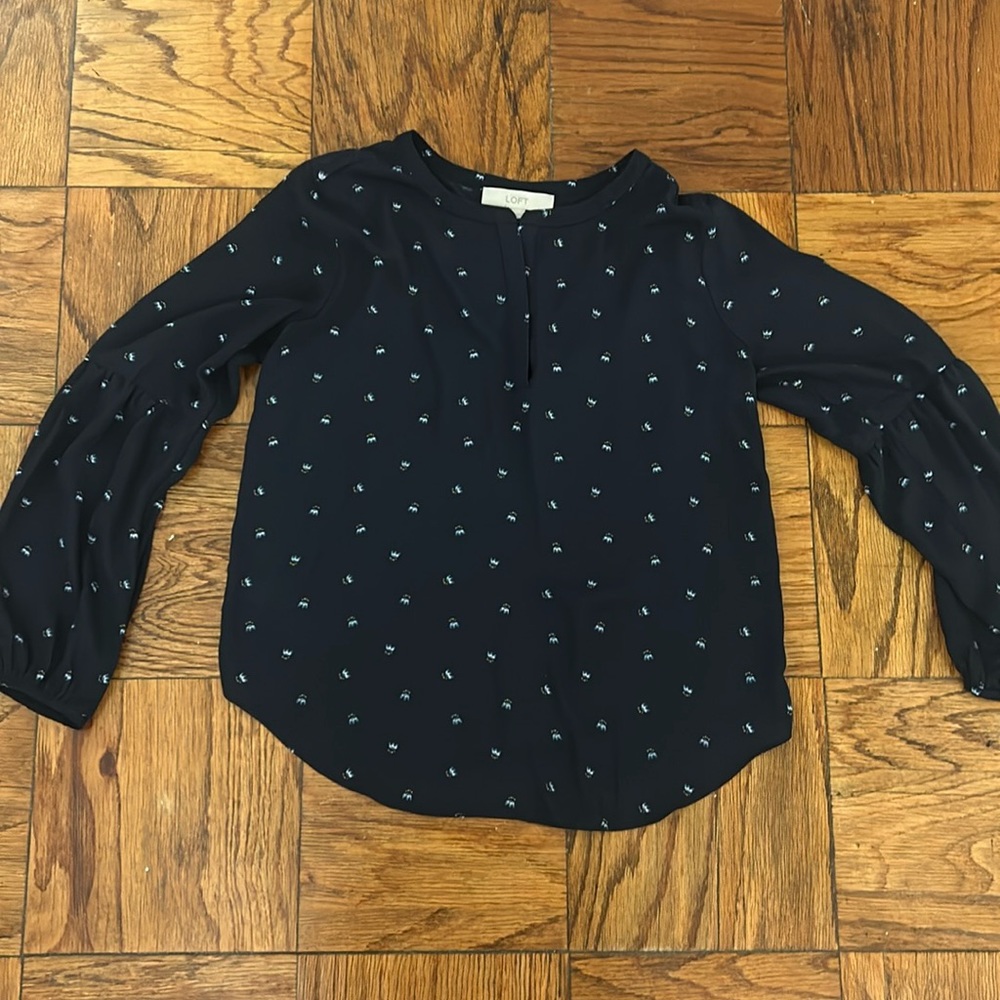LOFT size S navy tiny blue flowers blouse